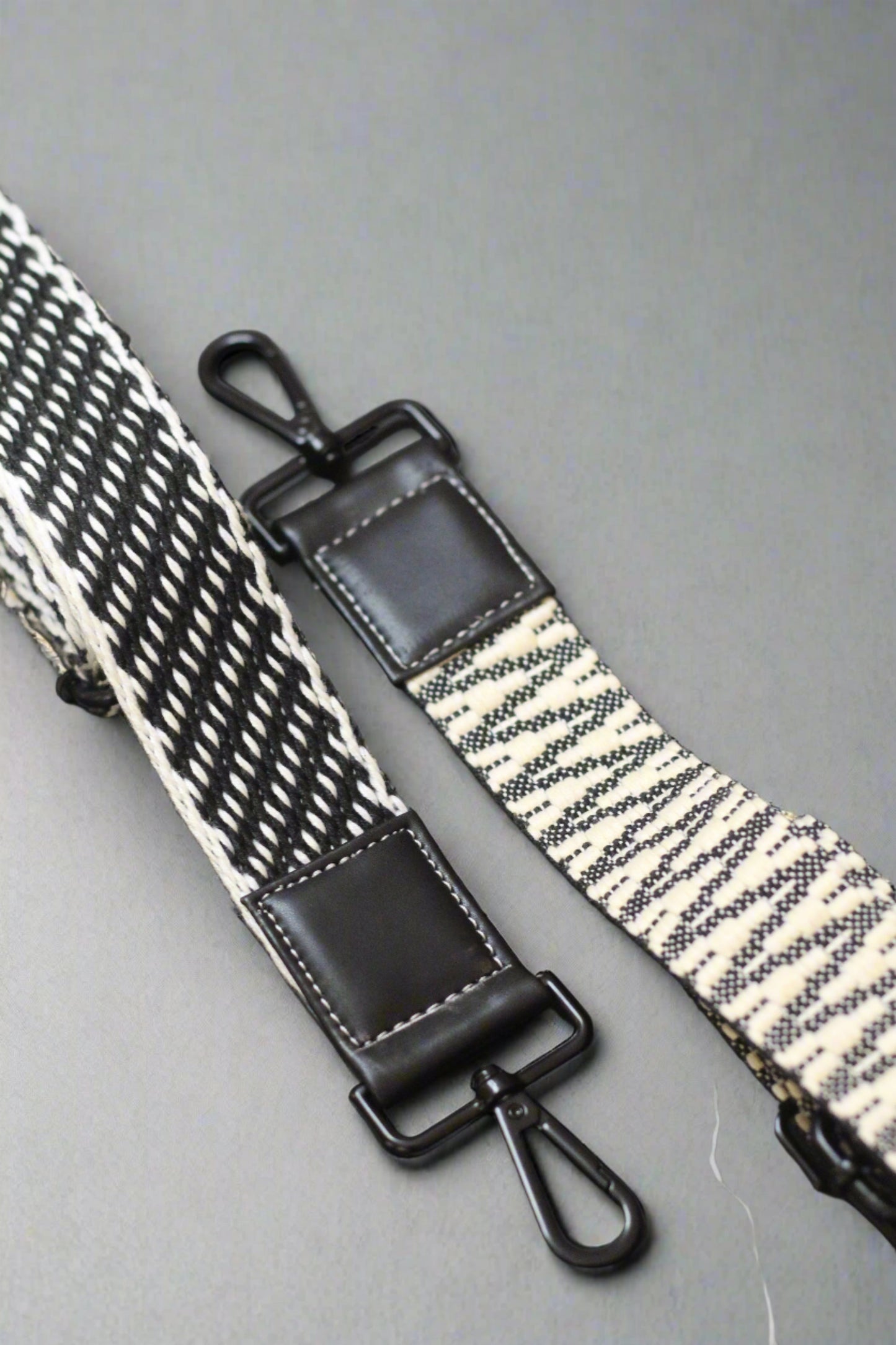 Smart Strap - Black & White Criss Cross