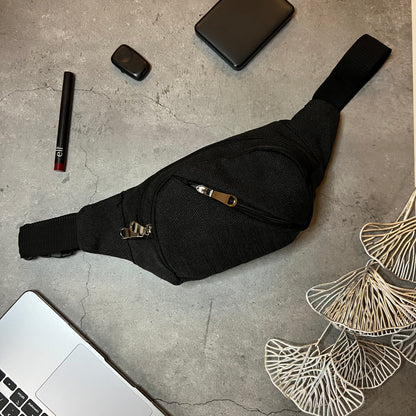 Neo Classical Necessaire