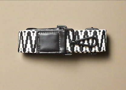 Smart Strap - White & Jet Black