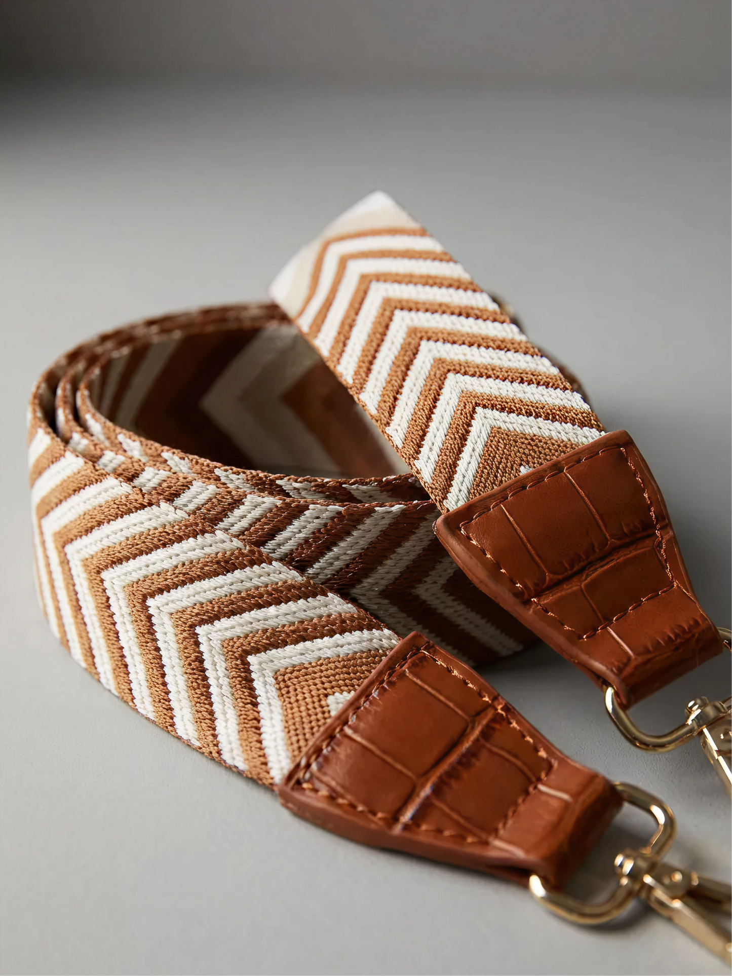 Sand Storm - Zig Zag Brown